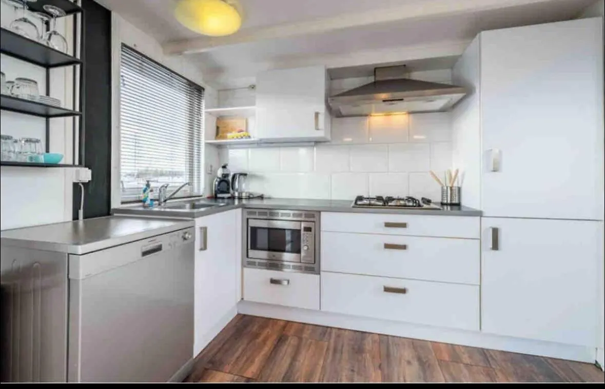 Amsterdam Boathouse Apartment Aalsmeer